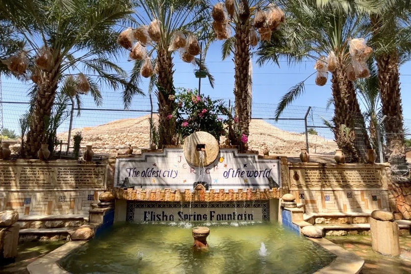 ベツレヘムでみかけた馬小屋